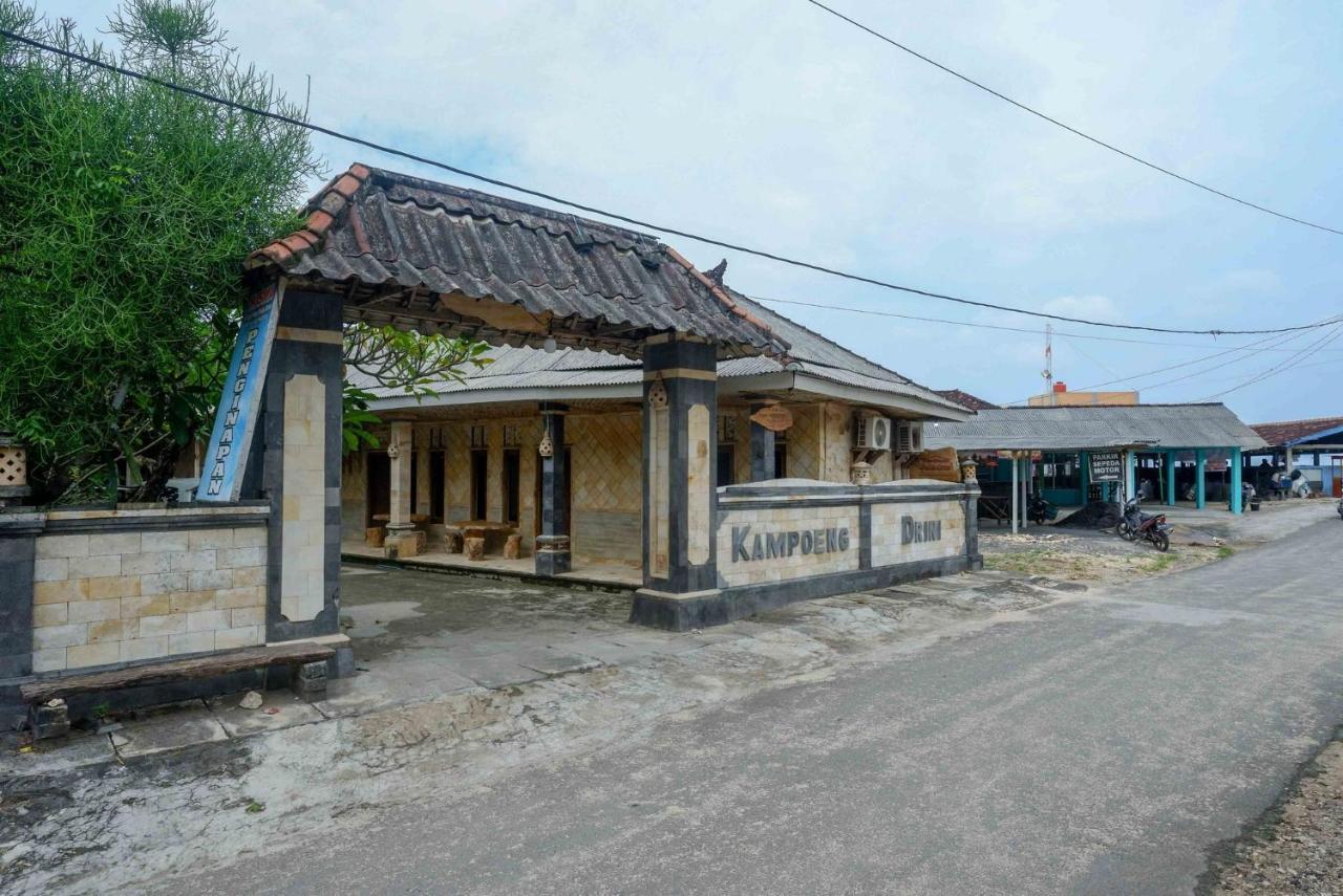 Hotel Kampoeng Drini Redpartner Brono Esterno foto