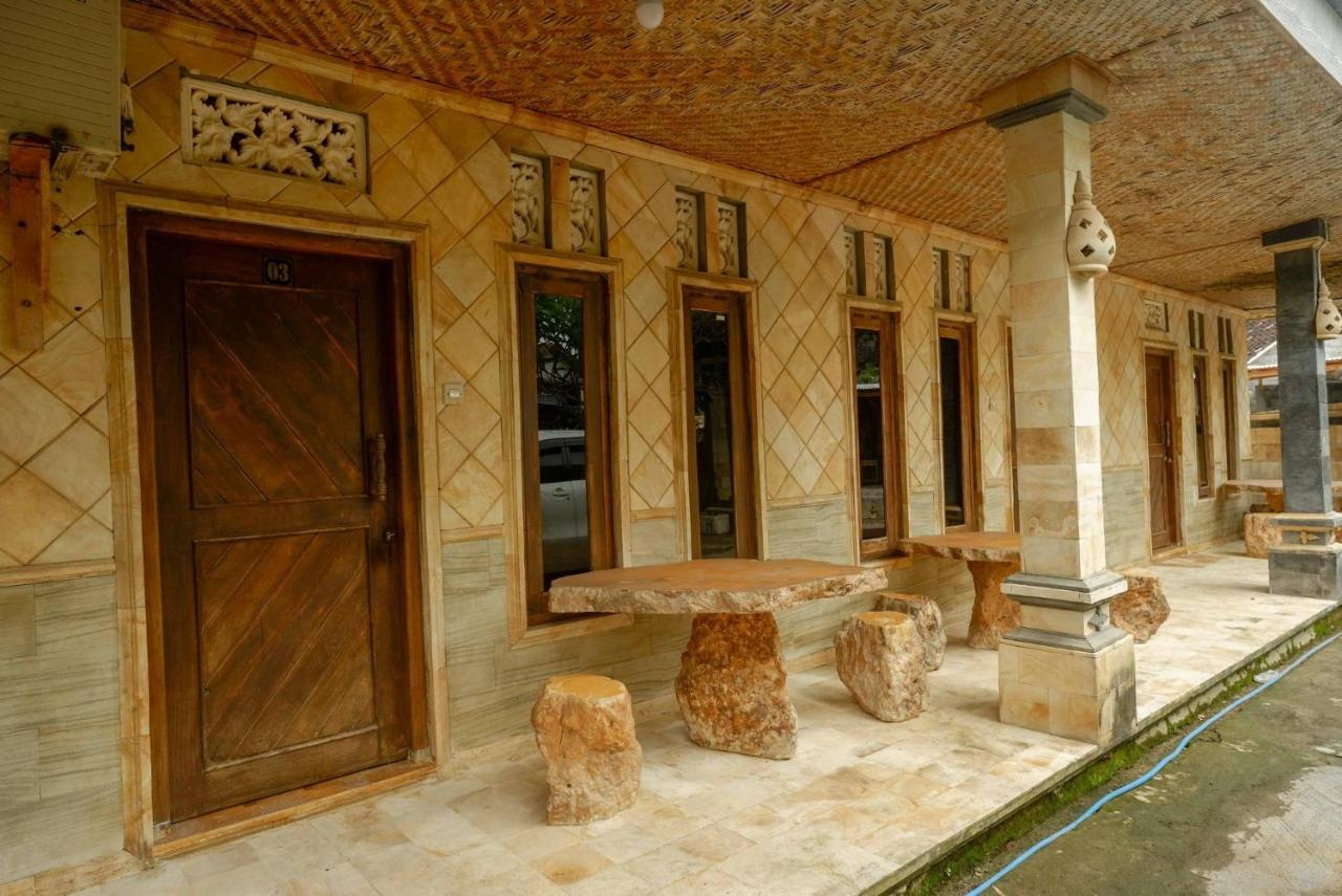 Hotel Kampoeng Drini Redpartner Brono Esterno foto